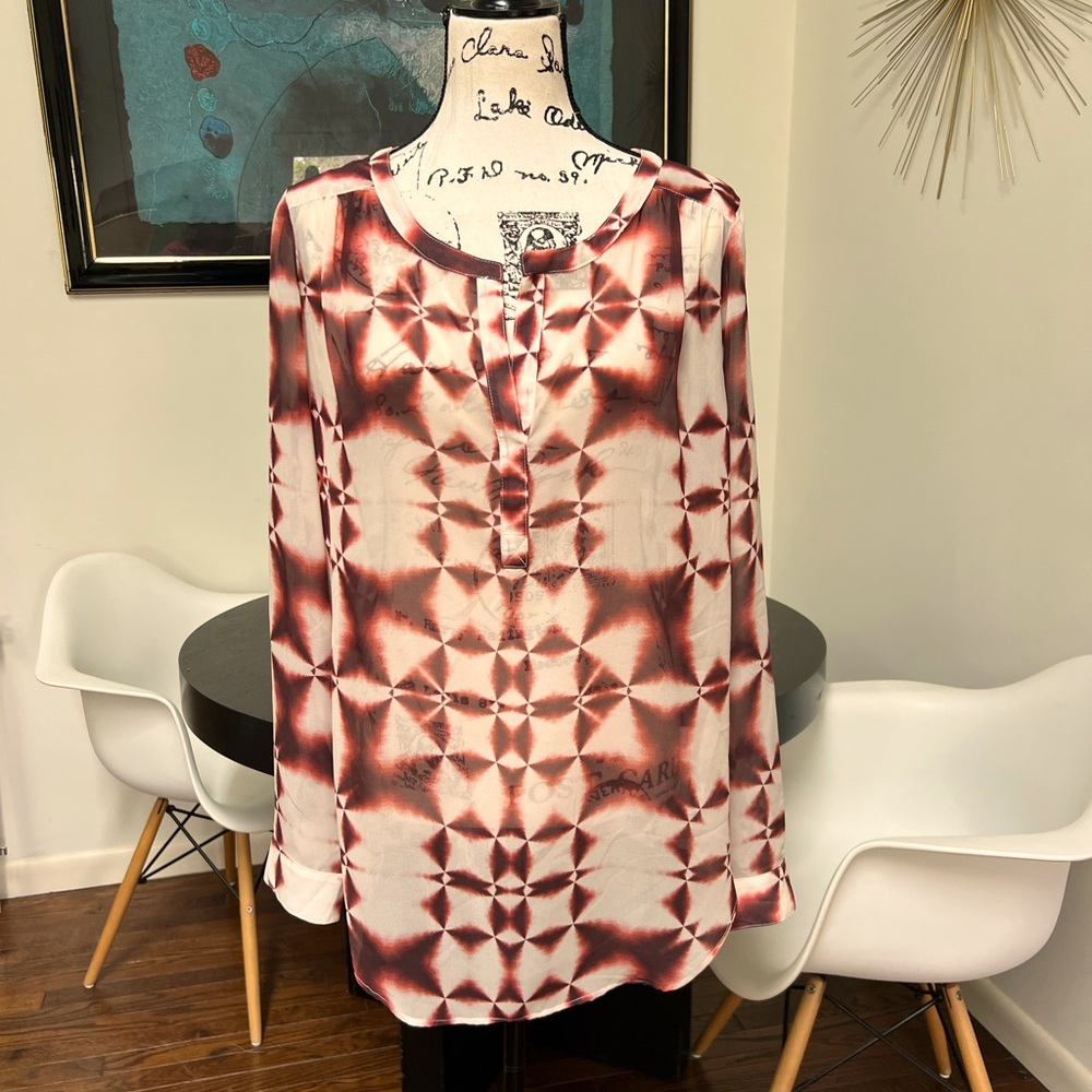 NWT Karen Kane Sheer Top. Size XL